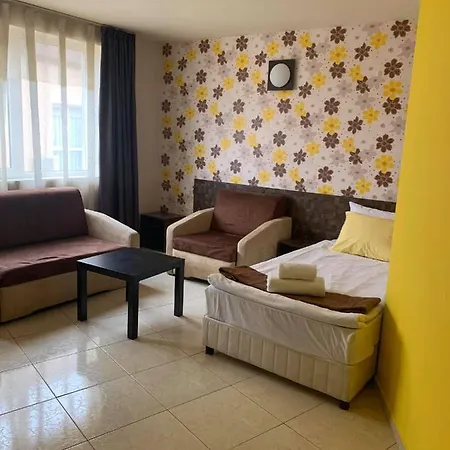 семеен брилянс - Family Brilliance Hotel *